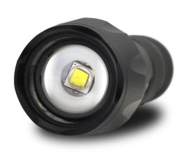 everActive FL-600 LED фенер с CREE XM-L2 диод 18650 / 3x AAA (R03)