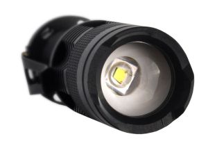 everActive FL-180 'Bullet' LED Фенер с CREE XP-E2 диод - Мощ и Удобство в Едно | BATERIIKI.COM