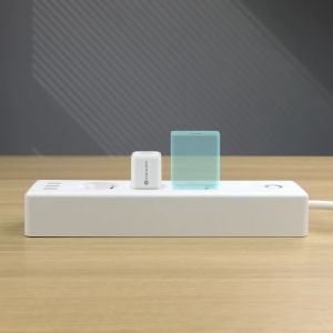 Компактно GaN Зарядно устройство everActive SC-330Q с USB-C PD 20W и USB QC 3.0 – Бързо Зареждане за Всеки Уред